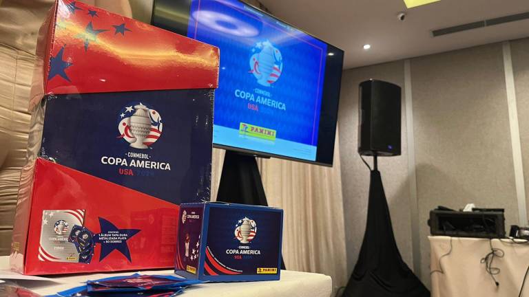 En Guayaquil se presentaron los álbumes y caja de cromos de Panini conmemorando la Conmebol Copa América USA 2024.