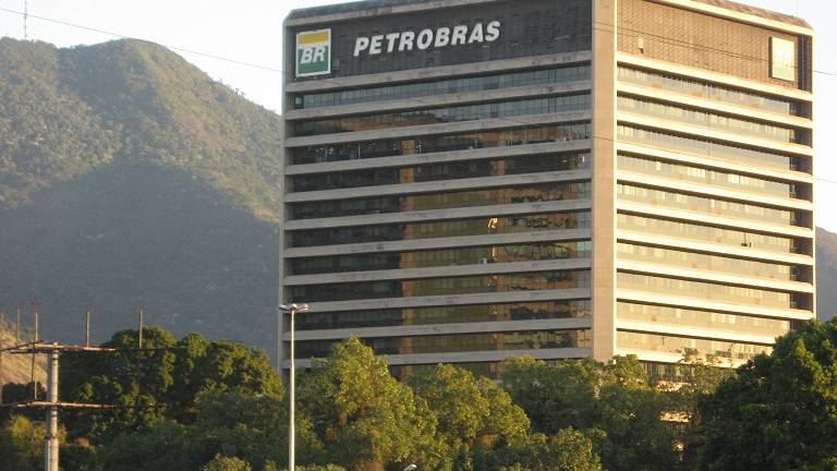 Fiscales del caso Petrobras amenazan con renunciar