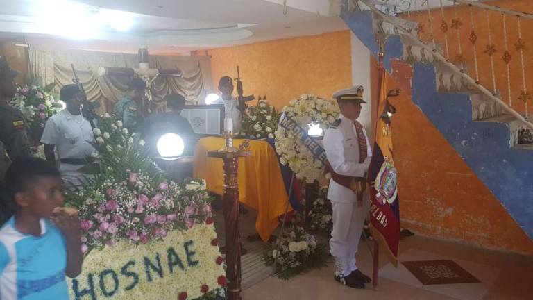 Militar fallecido en frontera fue velado en Esmeraldas