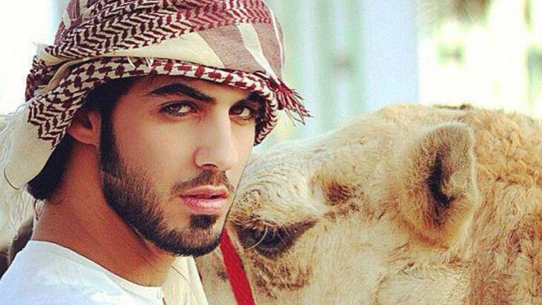 Omar Borkan Al Gala alborota las redes tras presentar a su novia