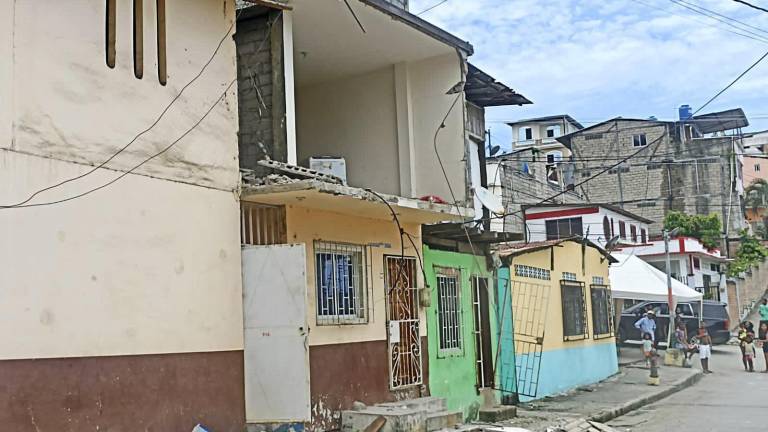 Más de 800 personas resultaron afectadas por sismo de Esmeraldas