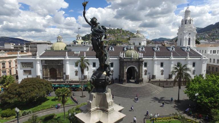 Quito y otras cuatro ciudades de Sudamérica se unen para fortalecer turismo MICE