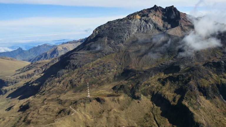 Enjambre sísmico en cercanías al volcán Chiles, en frontera Ecuador-Colombia