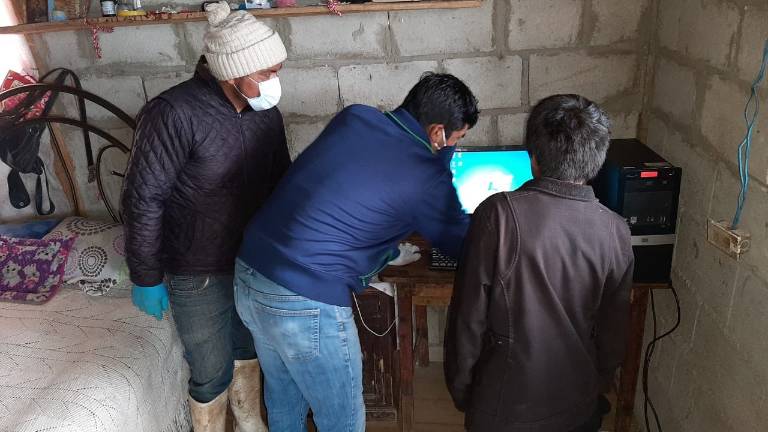 Campaña para donar computadoras sin uso a estudiantes es impulsada por jóvenes cuencanos