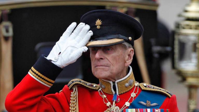 “Su Alteza Real murió en paz esta mañana en el castillo de Windsor. Se harán nuevos anuncios a su debido momento””, agregó el comunicado del Palacio de Buckingham