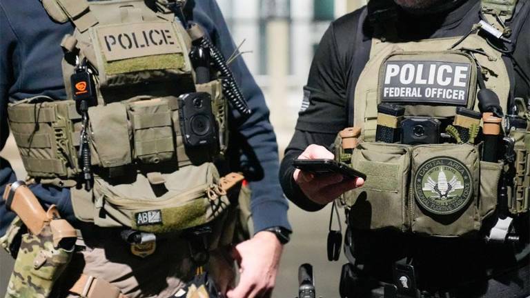 ICE impulsa una expansión sin precedentes en sus operativos de inmigración en Estados Unidos