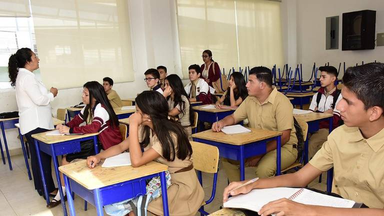 Planteles fiscales del régimen Costa no tendrán vacaciones: ¿a qué se debe?