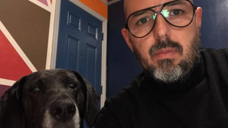 Miguel Bravomalo es manabita (Portoviejo) y tiene 44 años. Es trabajador social en Partners Health Plan. Vive en Queens de la ciudad de Nueva York. El sociólogo cuenta lo que significa ser latino y vivir en la Gran Manzana en la era Trump.