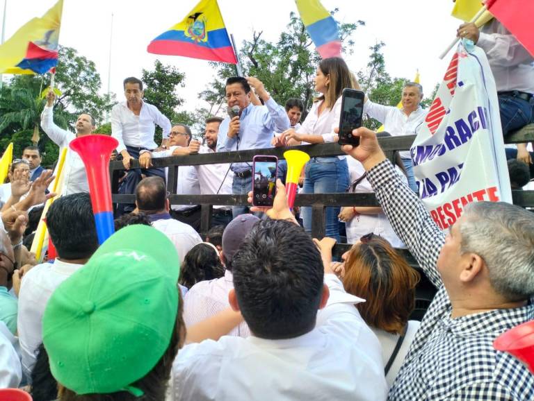 $!Lasso nombra a Lorenzo Calvas como nuevo Gobernador del Guayas