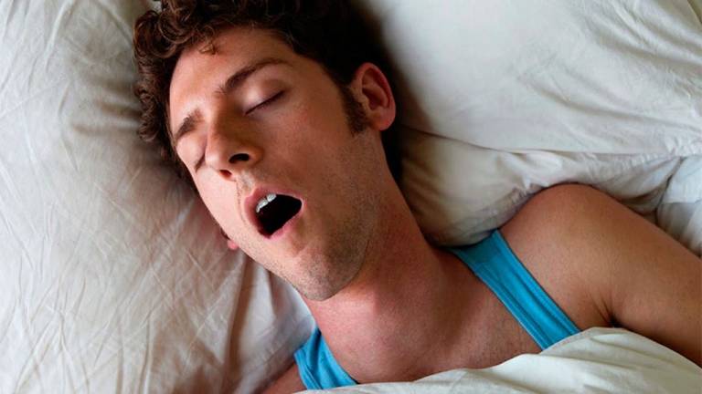 Respirar por la boca al dormir aumenta riesgo de caries