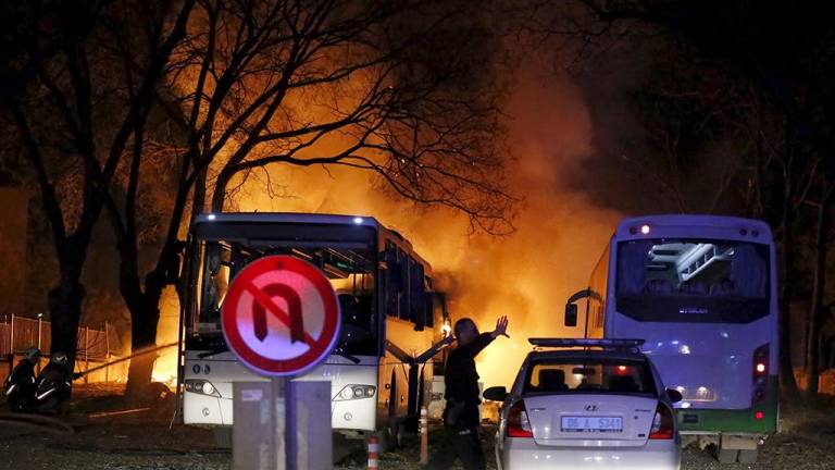 Ecuador condena ataque con coche-bomba en Turquía