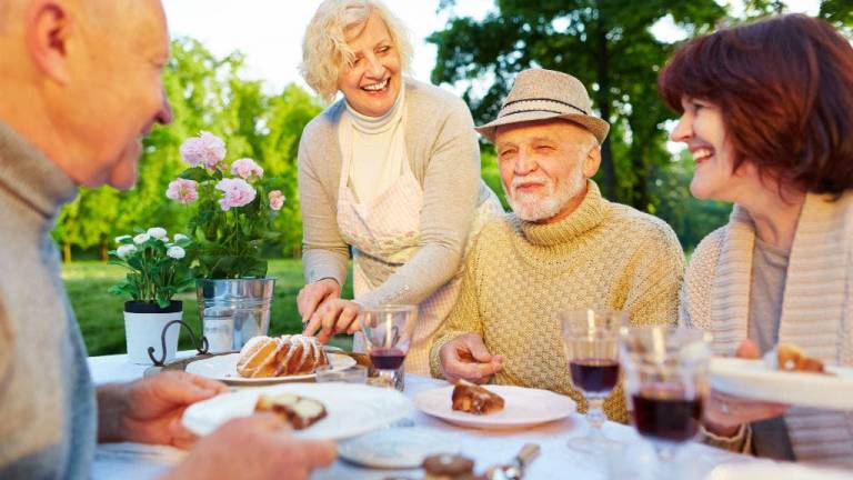 Beneficios de una alimentación sana para adultos mayores