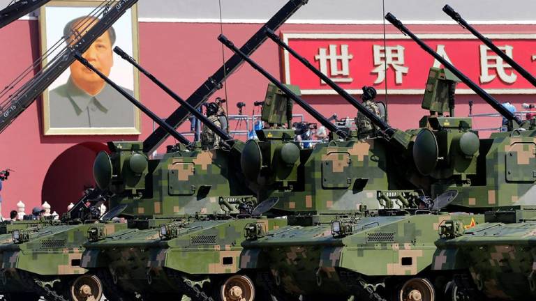 China se muestra como una gran potencia militar