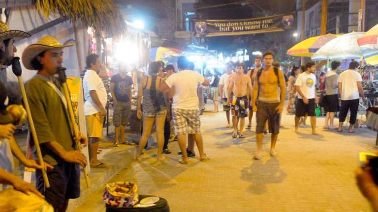 Un extranjero fallece en una discoteca de Montañita