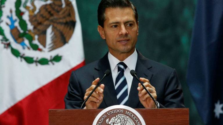 Universidad revisará presunto plagio de tesis de Peña Nieto