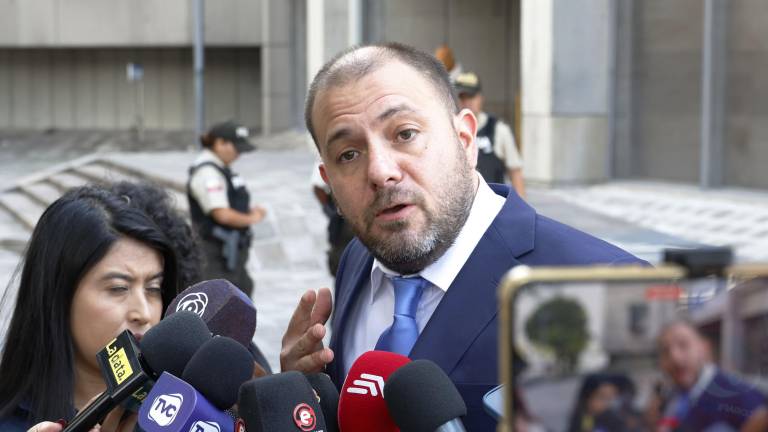 Denuncian al alcalde de Quito, Pabel Muñoz, y funcionarios por presuntas “vacunas” a empleados municipales