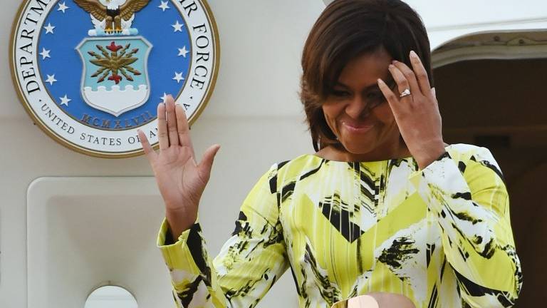 Michelle Obama visita Japón para defender educación de las niñas
