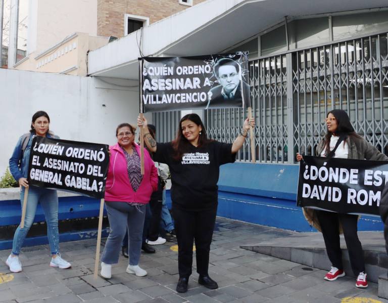 $!Familiares y amigos de Fernando Villavicencio exigen justicia.
