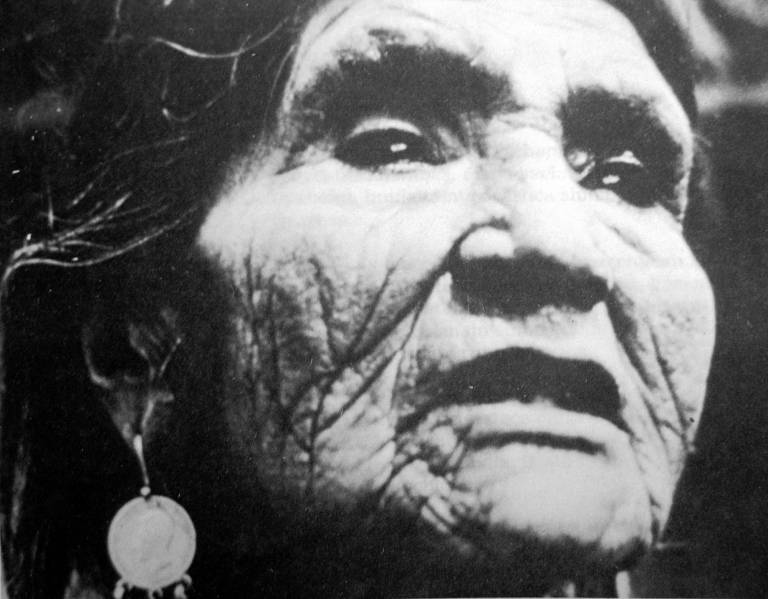 $!“Las mujeres indígenas somos como la paja de páramo, que se arranca y vuelve a crecer... y de paja de páramo, sembraremos el mundo...”, Dolores Cacuango.