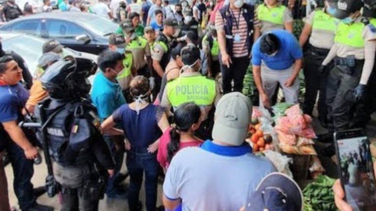 VIDEO: incidentes en el mercado Montebello de Guayaquil, por especulación y desabastecimiento de víveres