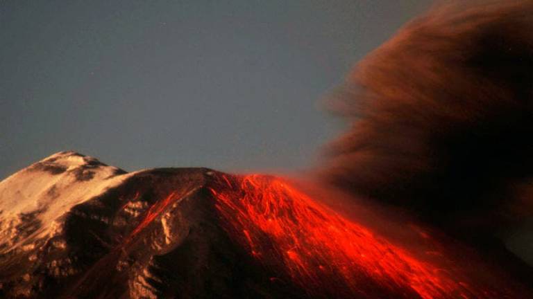 Advierten probable reactivación del volcán Tungurahua