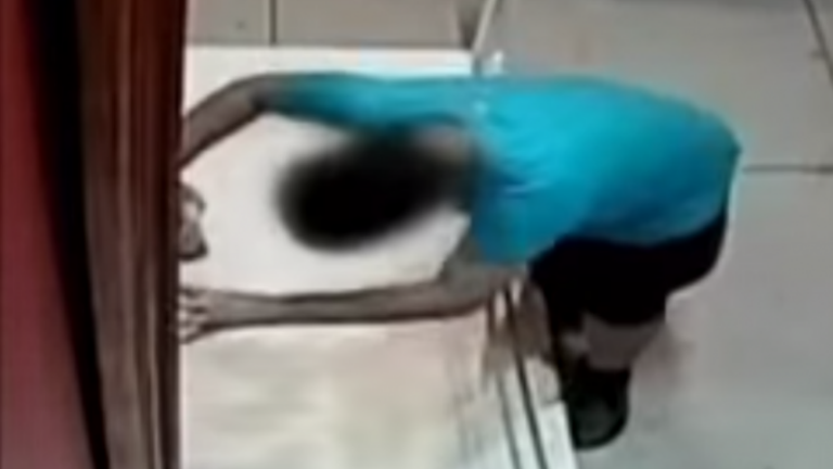 Un niño daña accidentalmente una millonaria obra de arte