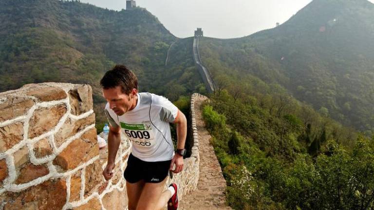Sangre, sudor y escalones, la maratón de la Gran Muralla China