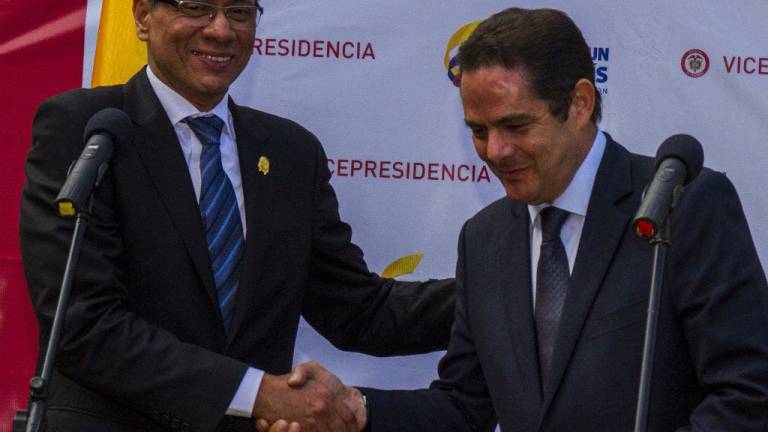 Ecuador reitera su disposición a ayudar &quot;en lo necesario&quot; a la paz en Colombia