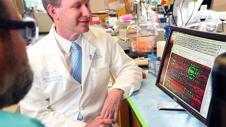 Súpercomputadora Watson se suma al equipo de 14 centros de tratamiento contra el cáncer