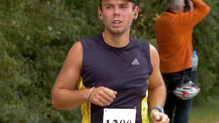 Copiloto de Germanwings buscó métodos suicidas en Internet hasta antes de la tragedia