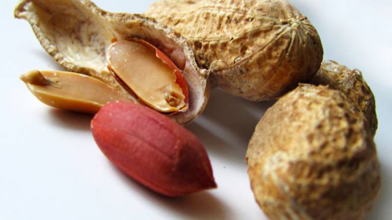 Comer maní con frecuencia es bueno para el corazón