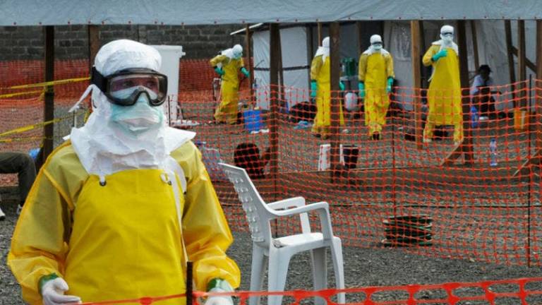 La OMS ve evidencias de que el ébola puede ser erradicado en África Occidental