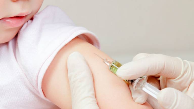 Estudio descarta nexo entre las vacunas y el autismo