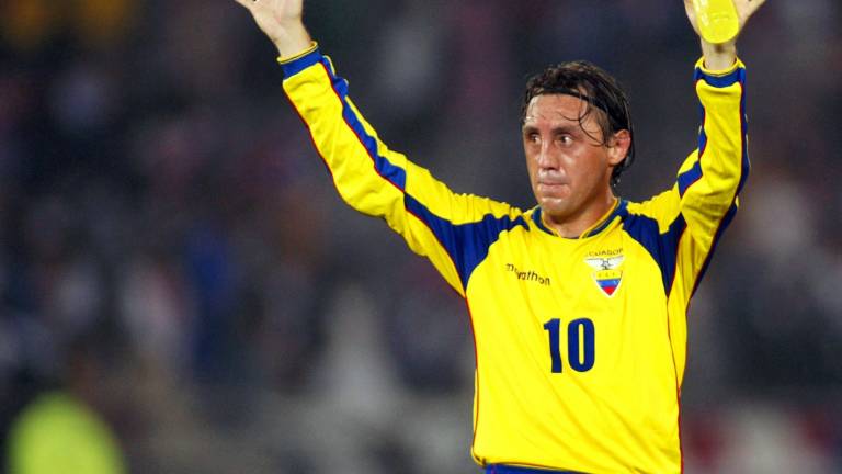 Álex Aguinaga recuerda la primera clasificación de Ecuador al Mundial