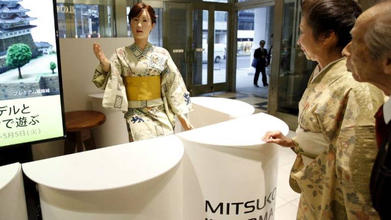 Aiko Chihira, la robot-recepcionista en una tienda de Japón