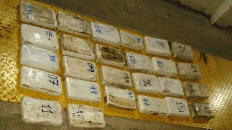 En el puerto de Guayaquil decomisan 63 kilos de cocaína que iban a Europa