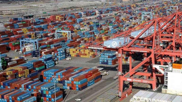 CEPAL: exportaciones de América Latina caerán 14% en 2015