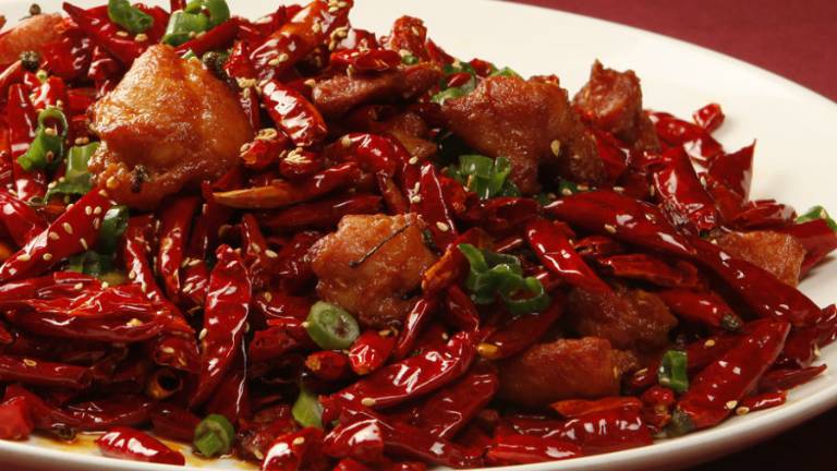 La comida picante prolonga la vida, según un estudio