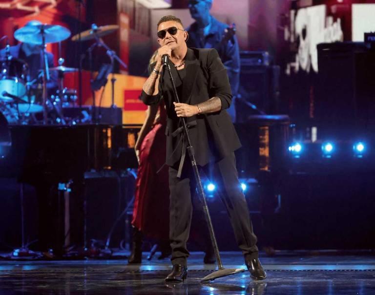 $!El cantante aseguró que la música fue su refugio, pero no la solución su malestar.