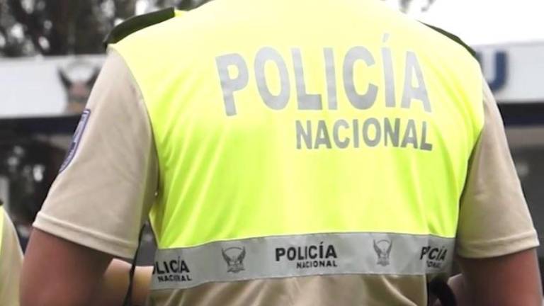 Policía que dispara a delincuente en pleno asalto en Quito es procesado por homicidio