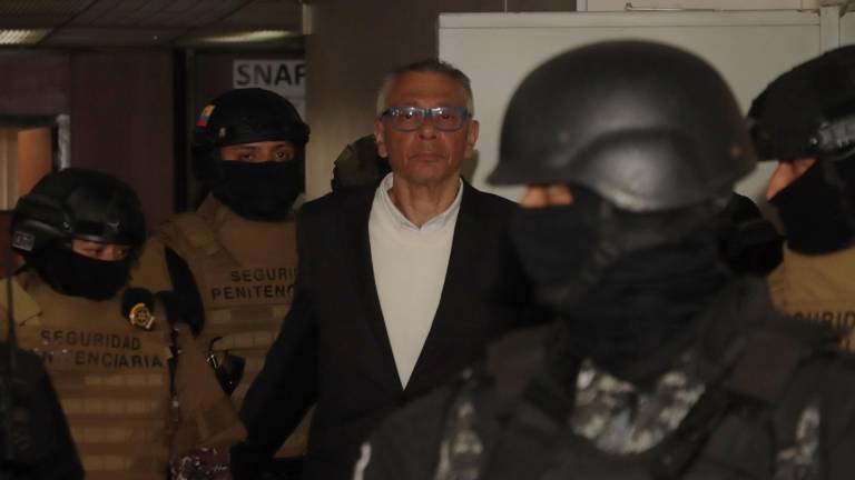 Microvistazo | Jorge Glas y Carlos Bernal sentenciados a 13 años de cárcel por el caso Reconstrucción de Manabí
