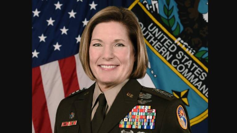 Comandante del Comando Sur de los Estados Unidos visita Ecuador: ¿quién es la General Laura Richardson?