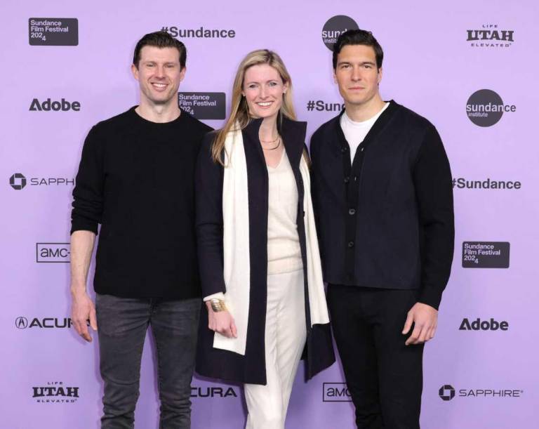 $!Matthew Reeve, Alexandra Reeve Givens y William Reeve asisten al estreno de Super/Man: The Christopher Reeve Story durante el Festival de Cine de Sundance 2024 ).