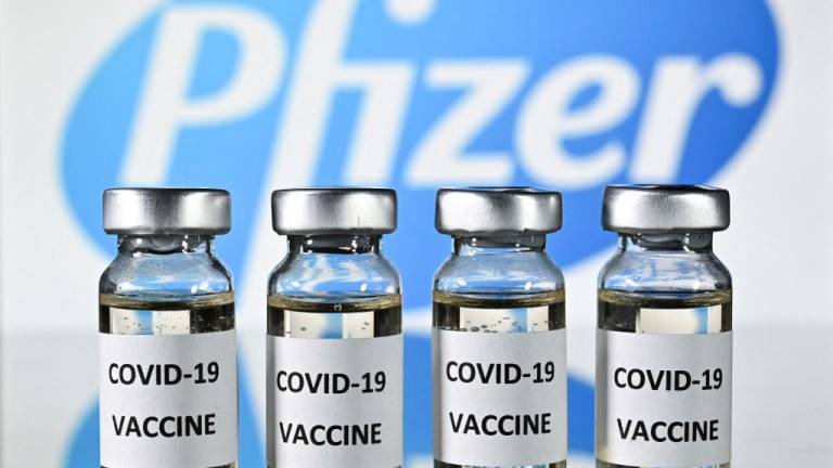 FDA otorga aprobación total a la vacuna de Pfizer: reúne los mayores estándares de seguridad