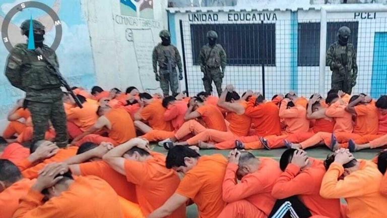 SNAI traslada a 184 presos a diferentes prisiones; en la cárcel de Pichincha hallaron una 'mini suite' amoblada