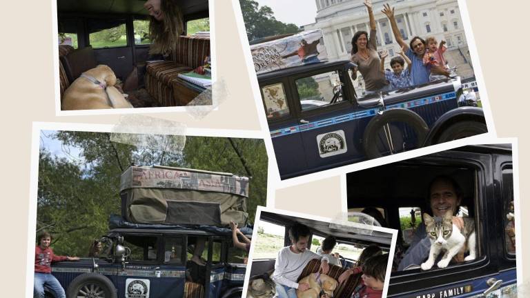 En un auto de 1928, familia argentina llega a casa tras 22 años de viaje