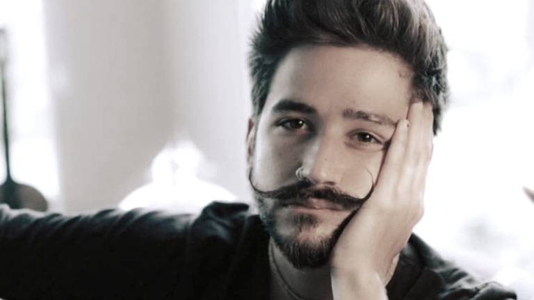 Camilo padece narcolepsia. Te contamos de qué se trata