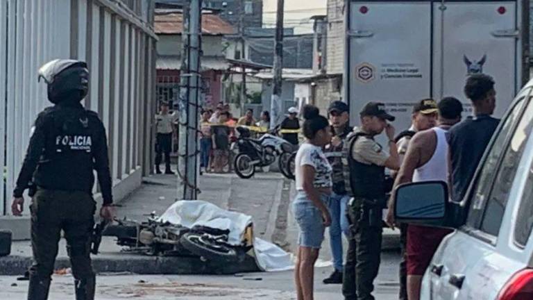 Sospechoso falleció mientras escapaba de la Policía en Guayaquil: el occiso era acusado de asalto a mano armada