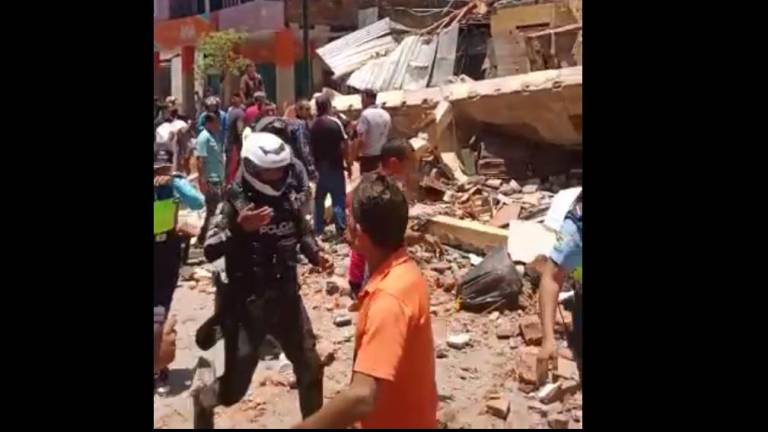 Fallecidos y daños materiales tras sismo de magnitud 6,5: reporte detalla afectaciones en varias ciudades