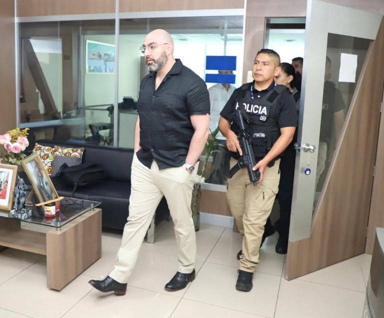 $!Detienen a juez en Guayaquil por presunto prevaricato: lo acusan de manipular sentencias en la Unidad Penal Norte